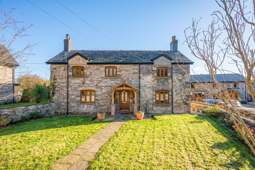 Front Elevation- click for photo gallery